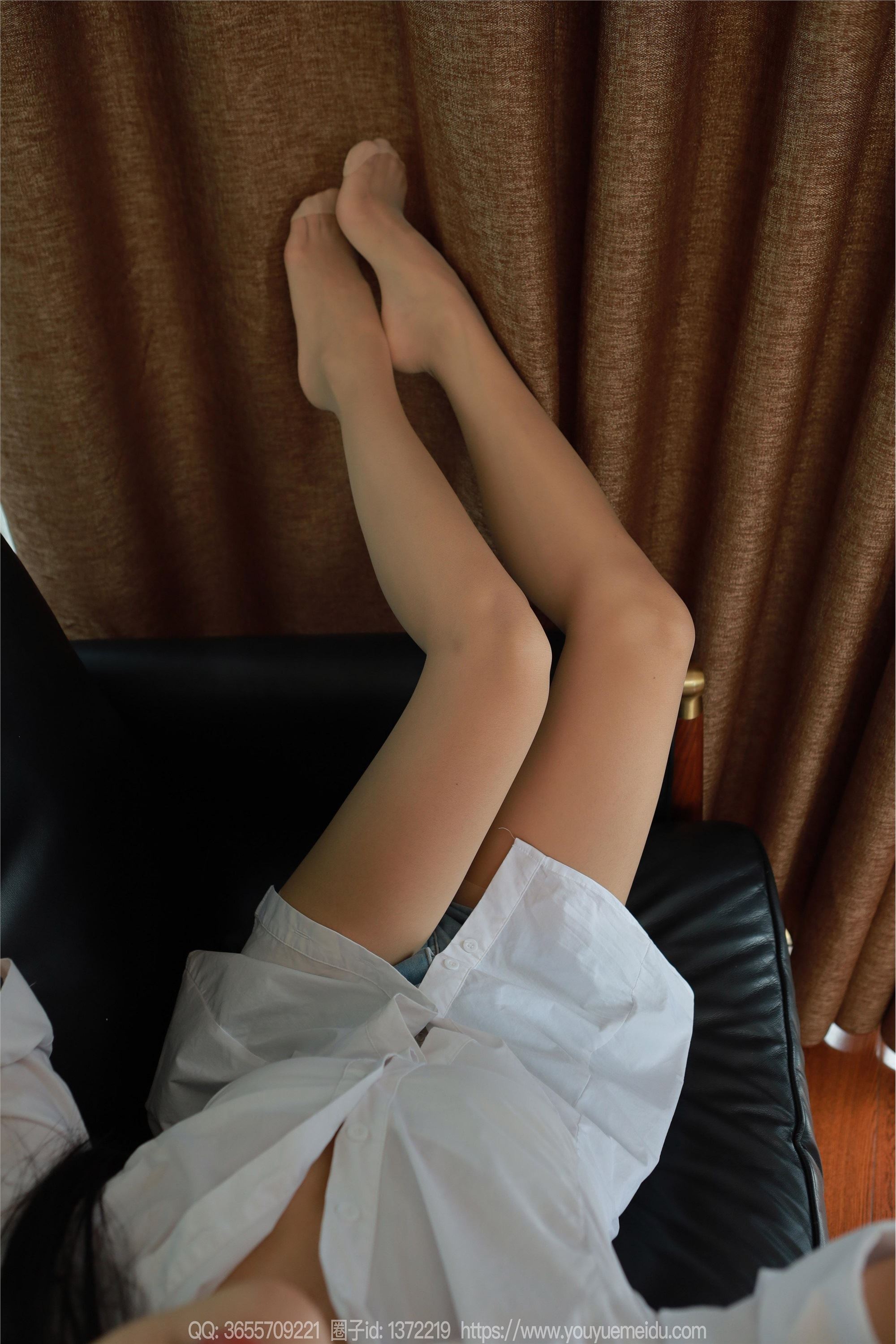 IESS异思趣向  2024.10.06 丝享家 1864 兔兔《白衣蓝裤（下）》